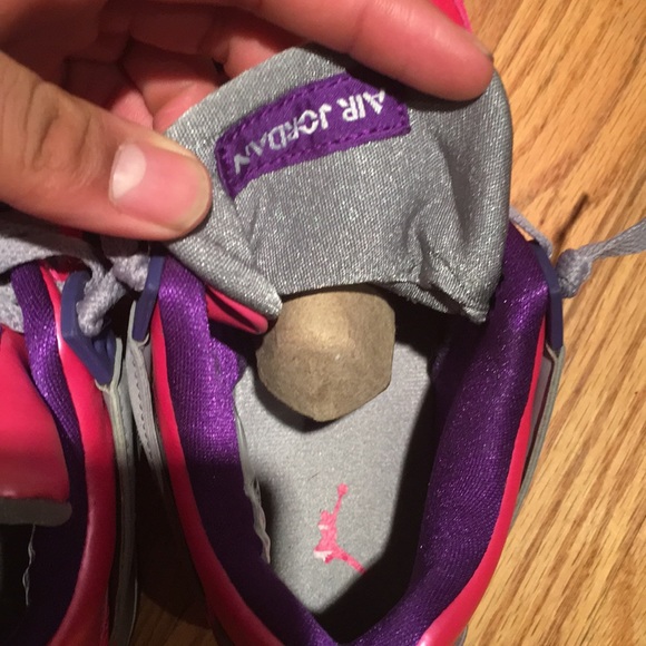 Jordan 4 Retro Pink Foils - Picture 5 of 8